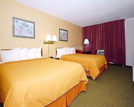 Quality Inn Winona Room photo